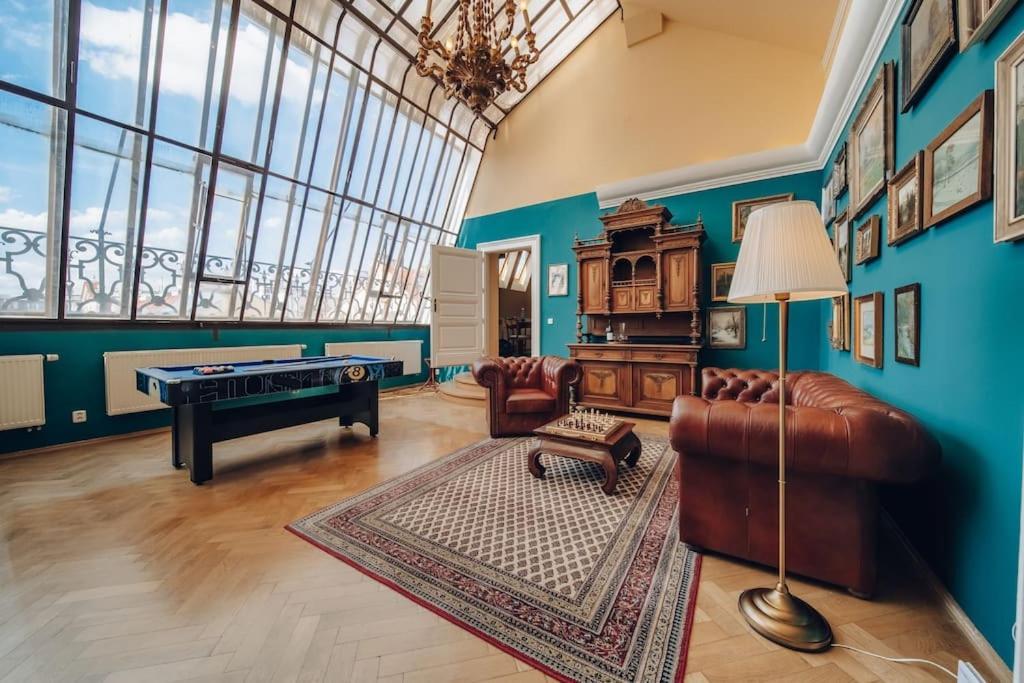 Magnificent Historical Penthouse In The Heart Of Prague Apartment Екстериор снимка