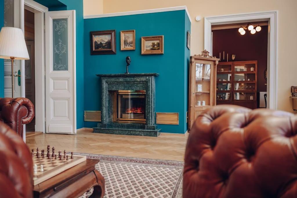 Magnificent Historical Penthouse In The Heart Of Prague Apartment Екстериор снимка
