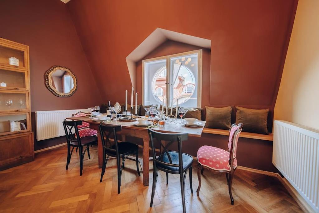 Magnificent Historical Penthouse In The Heart Of Prague Apartment Екстериор снимка