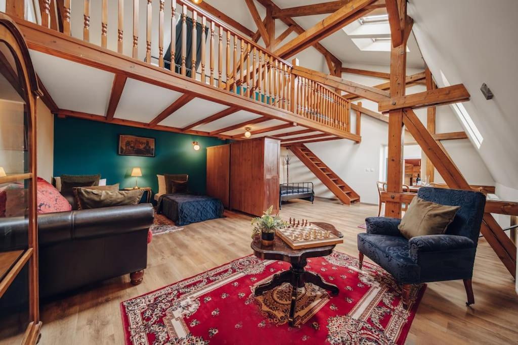 Magnificent Historical Penthouse In The Heart Of Prague Apartment Екстериор снимка